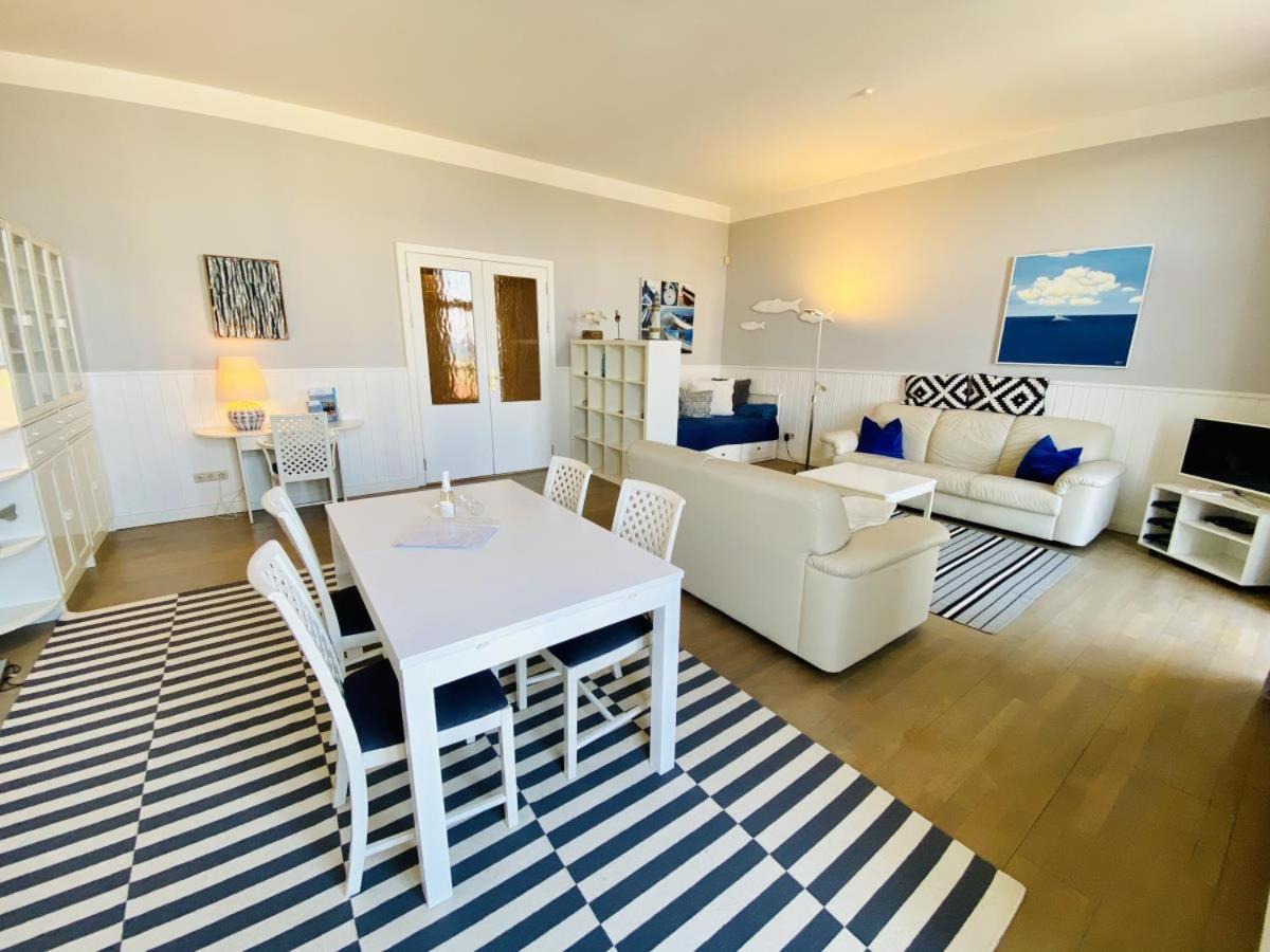 Appartamento Berringer, Backbord, Direkt An Der Promenade Rostock Esterno foto