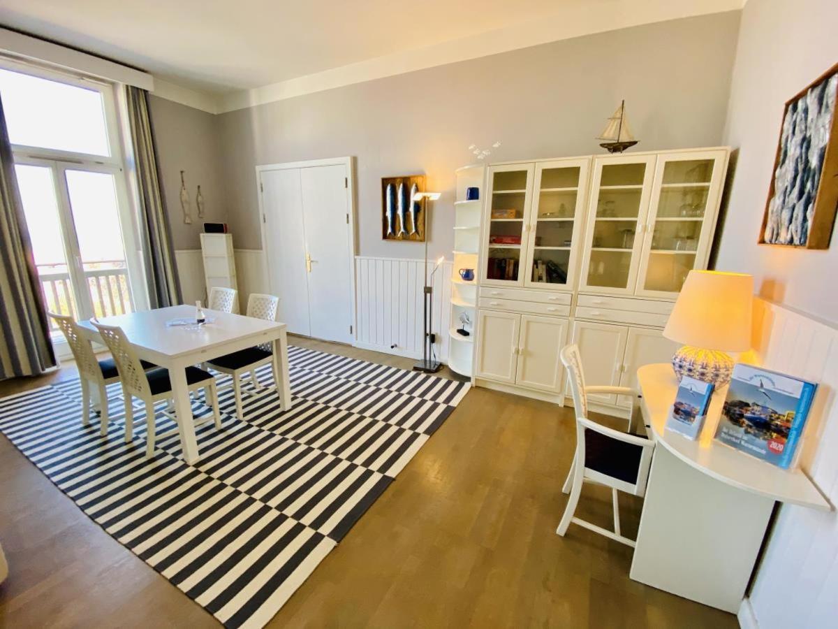 Appartamento Berringer, Backbord, Direkt An Der Promenade Rostock Esterno foto