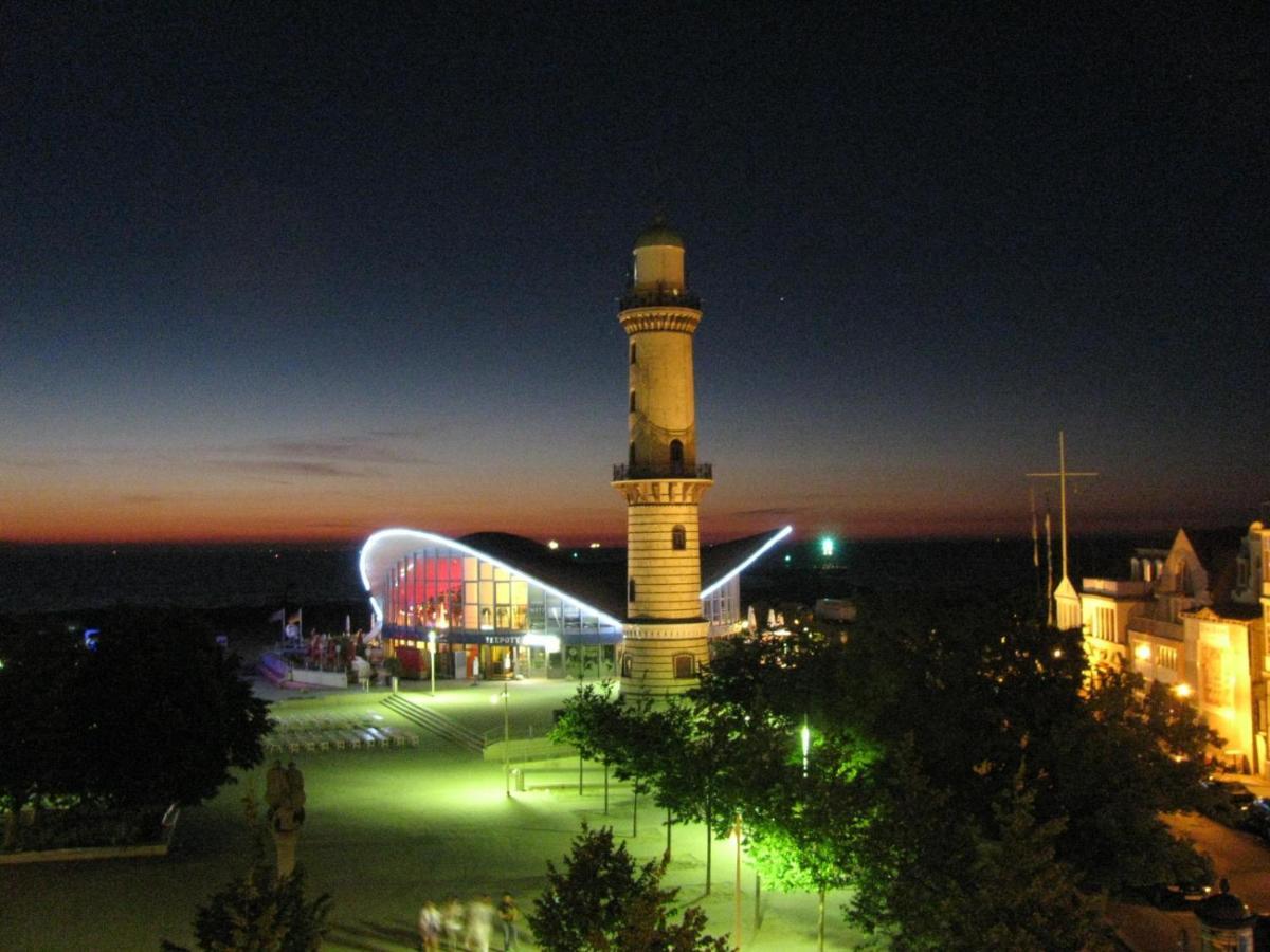 Appartamento Berringer, Backbord, Direkt An Der Promenade Rostock Esterno foto